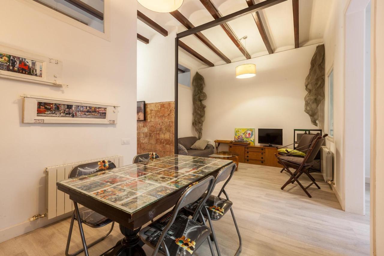 Monlau 12 Villa Barcelona Buitenkant foto
