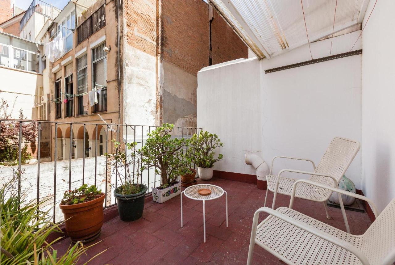 Monlau 12 Villa Barcelona Buitenkant foto