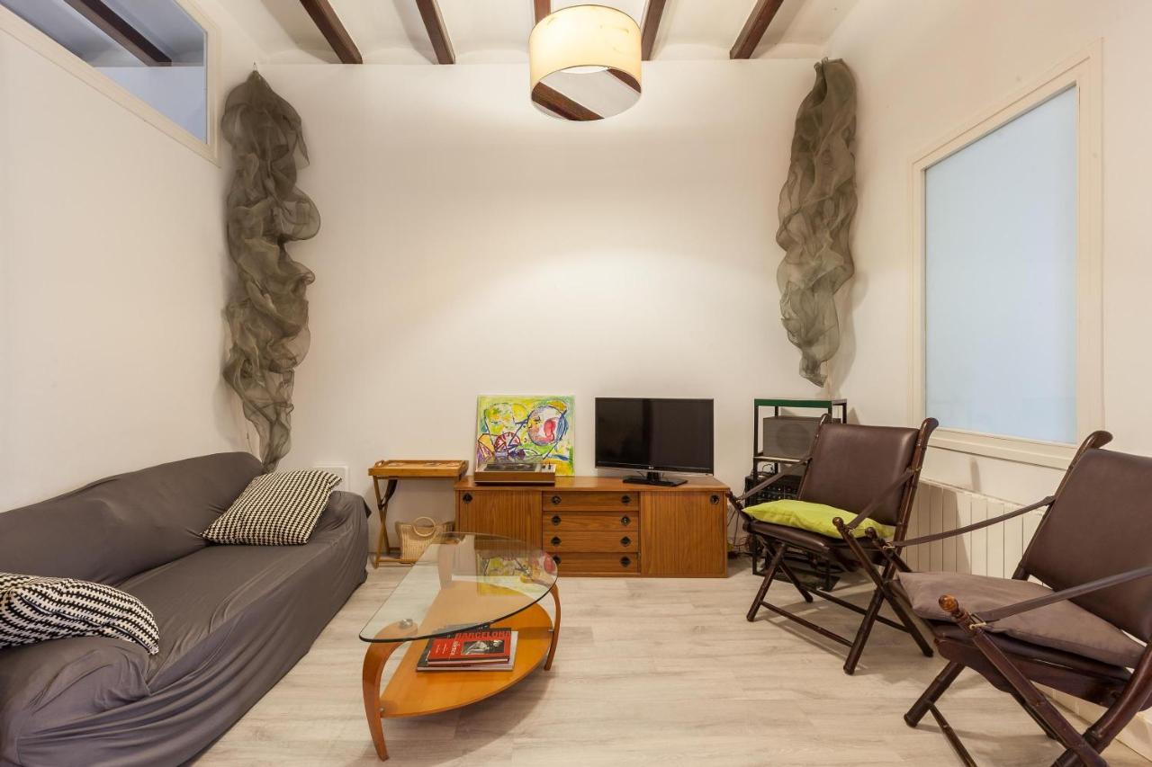 Monlau 12 Villa Barcelona Buitenkant foto