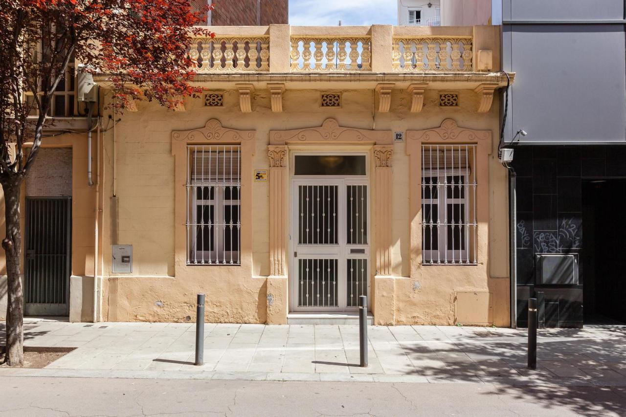 Monlau 12 Villa Barcelona Buitenkant foto